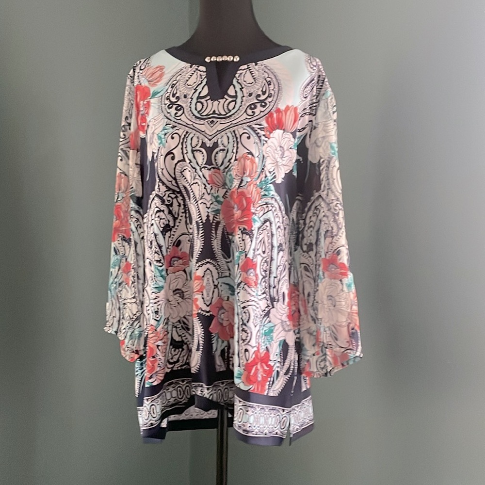 JM Collection Navy and White Patterned Blouse